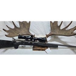 Remington  USENDERO7REM Pre-Owned Rem 700 Sendero SF, 7mm Rem Mag, glass bedded, Trigger Tech trigger, Huskemaw 5-20x50 LR w/ custom dial,receiver level, scope caps, and 2 boxes of ammo. Condition - Excellent