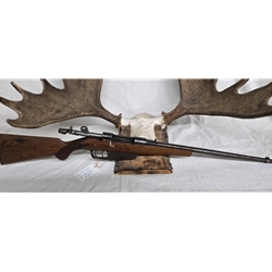 UCARCANO6.5X52 Pre-Owned 6.5x52 Carcano rifle, missing clip. Condition - Fair to Good