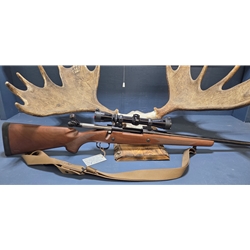 Winchester UM70300 Pre-Owned Mdl 70 Sporter 300win mag, wood, blued 24" MB, Limbsaver, Leupold 2-7x33 scope, ling, case & extra mag. Condition - Excellent