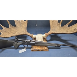 UREM700260 Pre-Owned Remington 700 SPS, 260 rem, Blk syn stk, bl bbl, 24", 1-8 twist, floor plate, with original box. Condition - Excellent